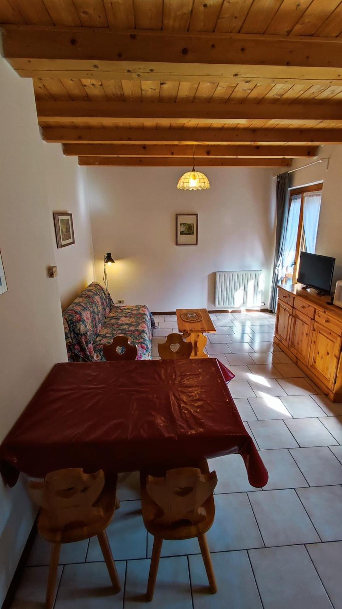 Appartamenti Vacanze Lagolo Lagolo di Calavino Eksteriør billede